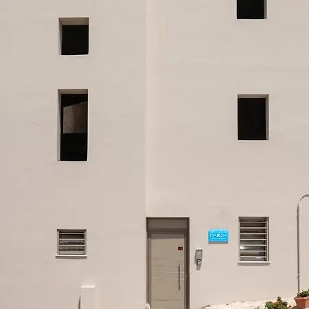 Casa Makda *